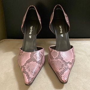 Brand New Vintage Pink and Brown Spring Heels